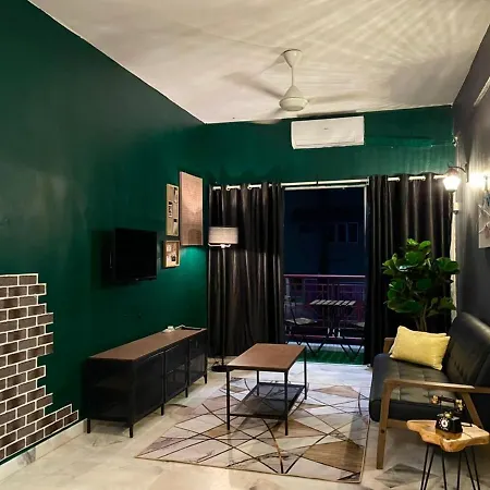 The Berlian Guesthouse - Two Beedroom Apartment With Pool View Port Dickson Exterior photo